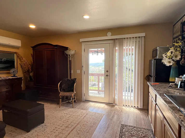 26860 River Rd — Photo 16