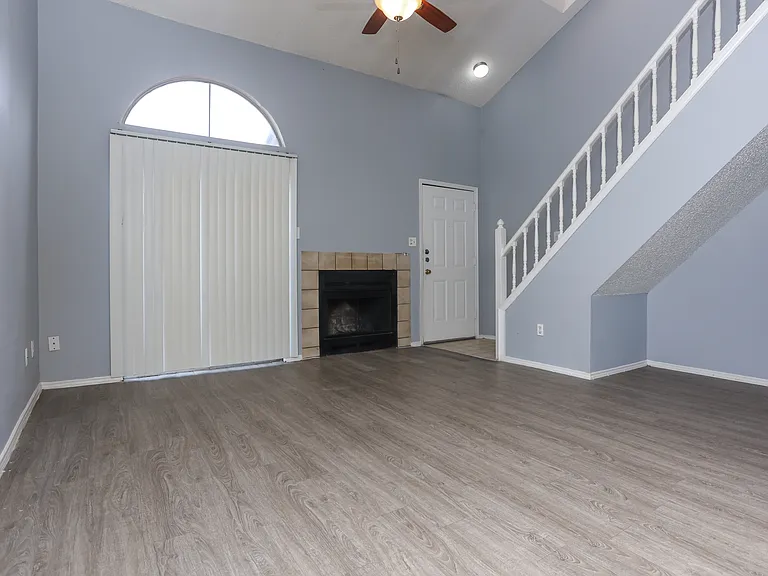 Radford Place Apartments — Photo 6