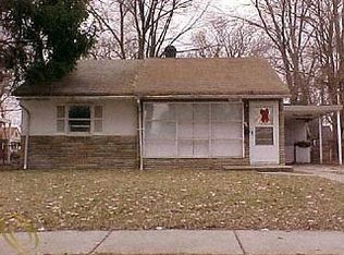 10641 Saratoga Ave, Oak Park, MI