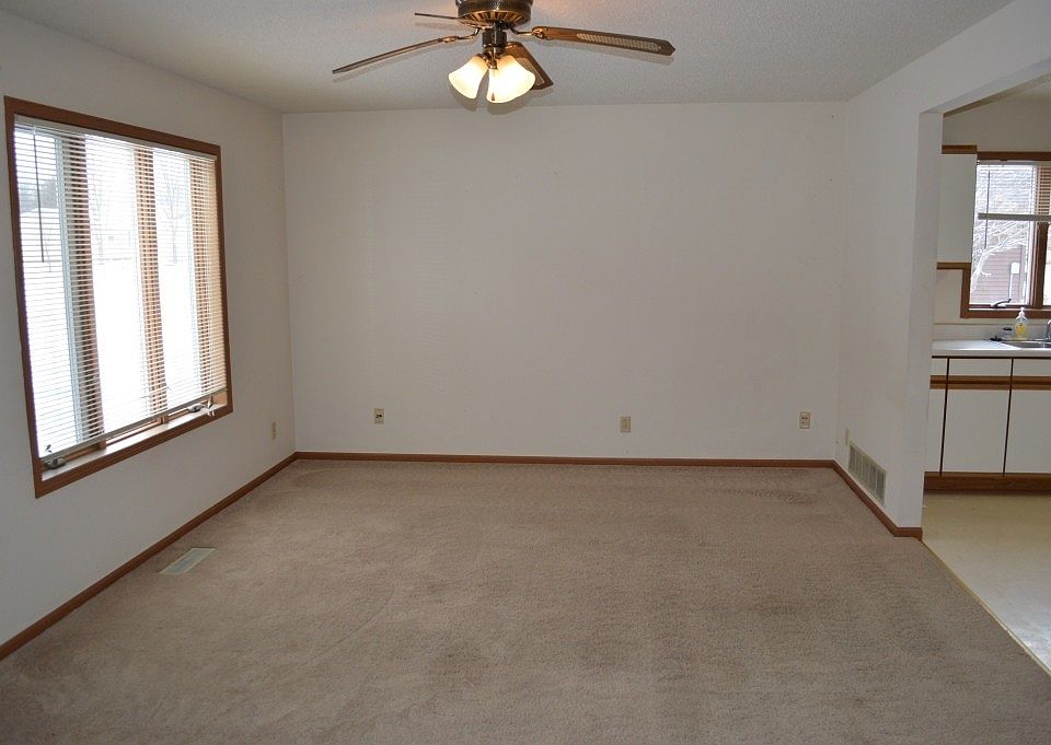 fieldstone-3-2102-2102-14th-ave-n-clear-lake-ia-zillow