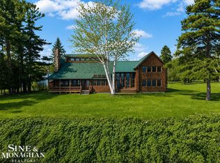 4673 Lakeshore Rd, Lexington, MI 48450