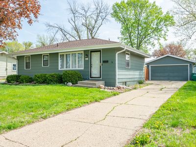 201 SW Sharmin Dr, Ankeny, IA, 50023