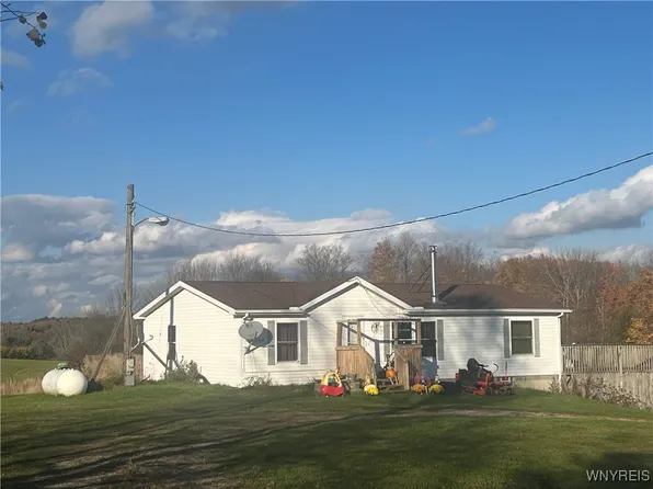 4560 Scrabble Hill Rd, Collins, NY 14034