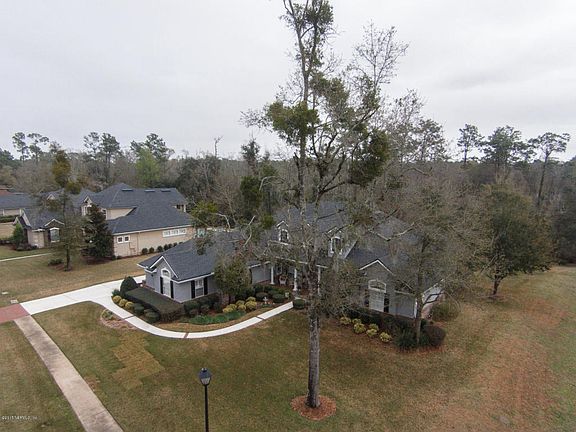 3rd image of 461 Summerset Dr