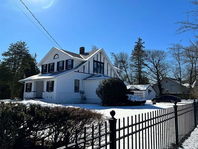 435 Pennsylvania Avenue, Freeport, NY, 11520