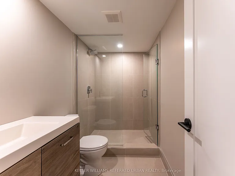 352 Jones Ave #2 — Photo 3