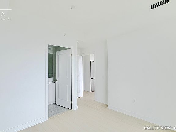 4th image of 15 Skyridge Dr #1201