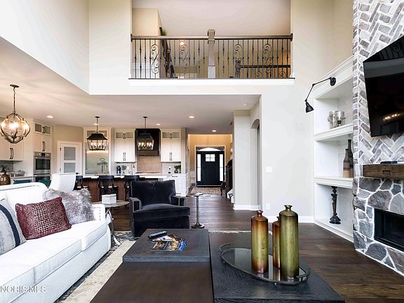 5th image of Sl 2 W Lake Rd