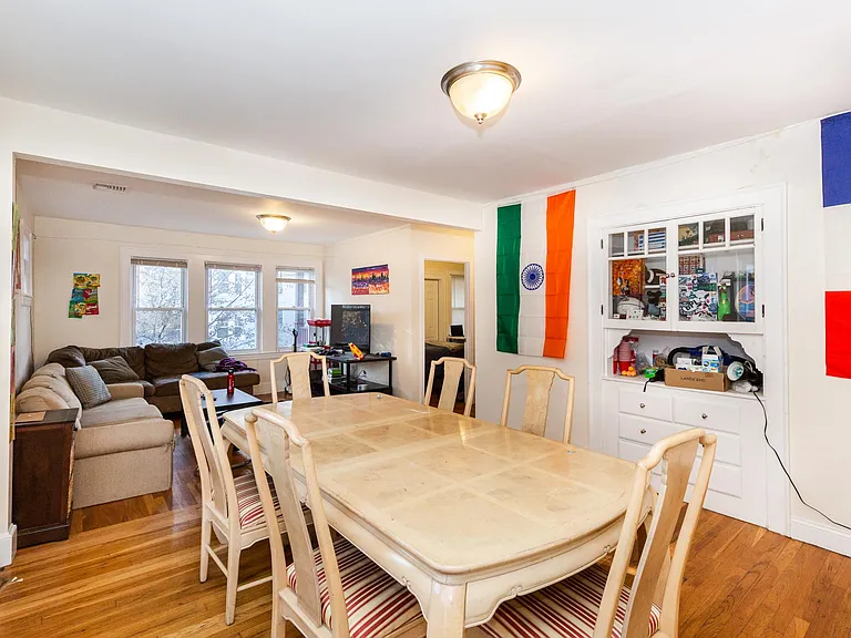 186 Calumet St #2 — Photo 3