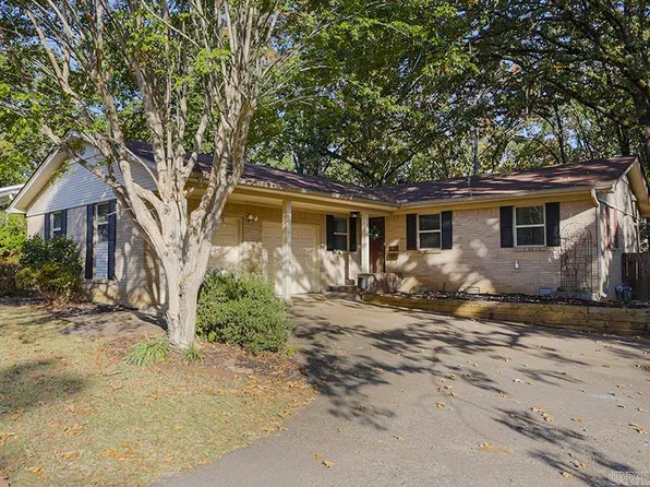 9900 Vinson Ct, Little Rock, AR 72205