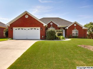 129 Meghan Ln, Madison, AL 35758