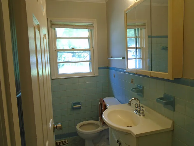 1115 Poplar Dr — Photo 15