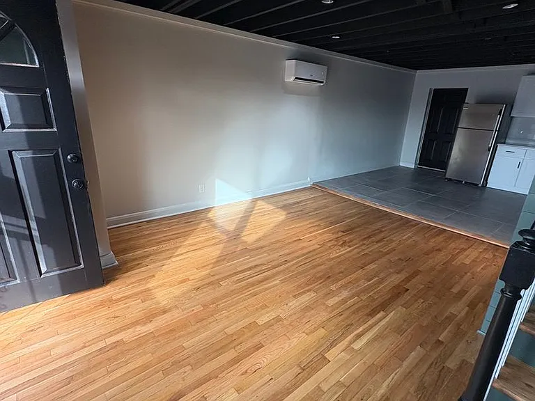 4400 Asbury Ave — Photo 10