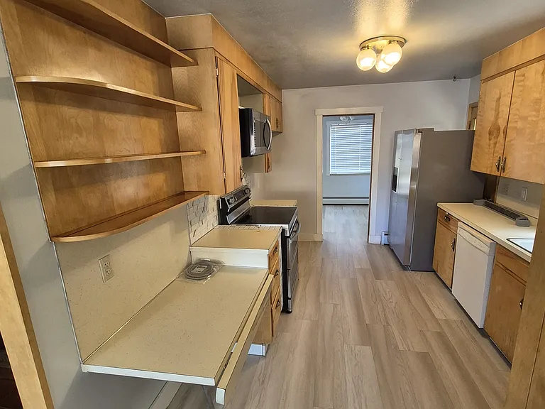 1318 Virginia St — Photo 30