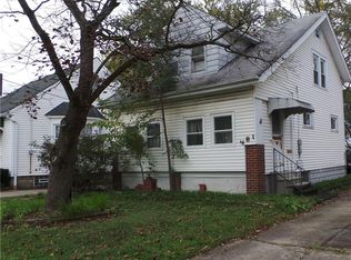481 Columbus St, Bedford, OH 44146