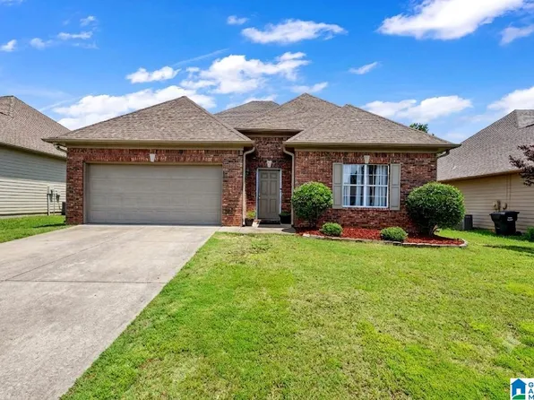 813 Savannah Ln, Calera, AL 35040