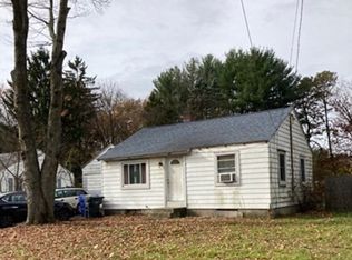 138 Stuart St, Springfield, MA 01119