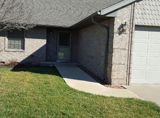 1412 W 21st St, Sterling, IL 61081