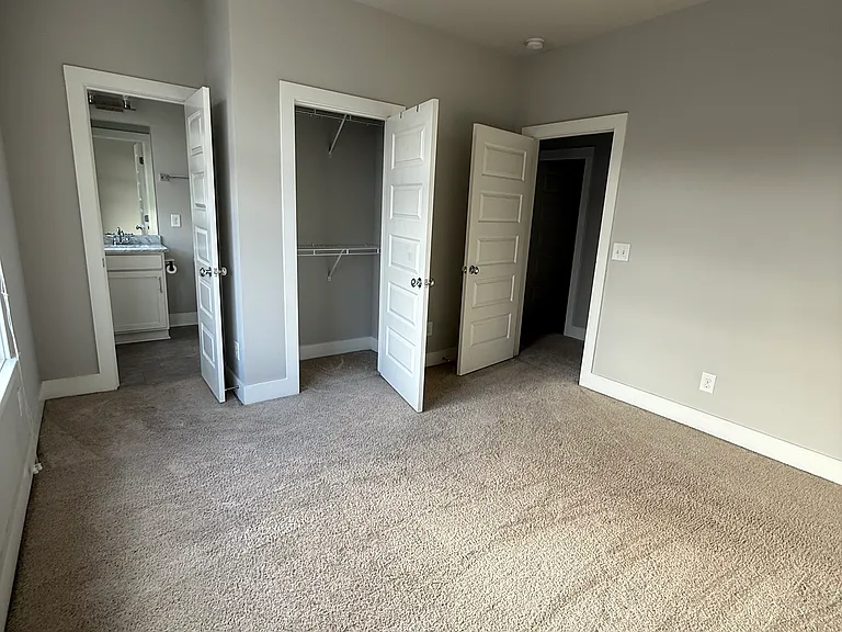 758 Cottage Park Dr — Photo 48