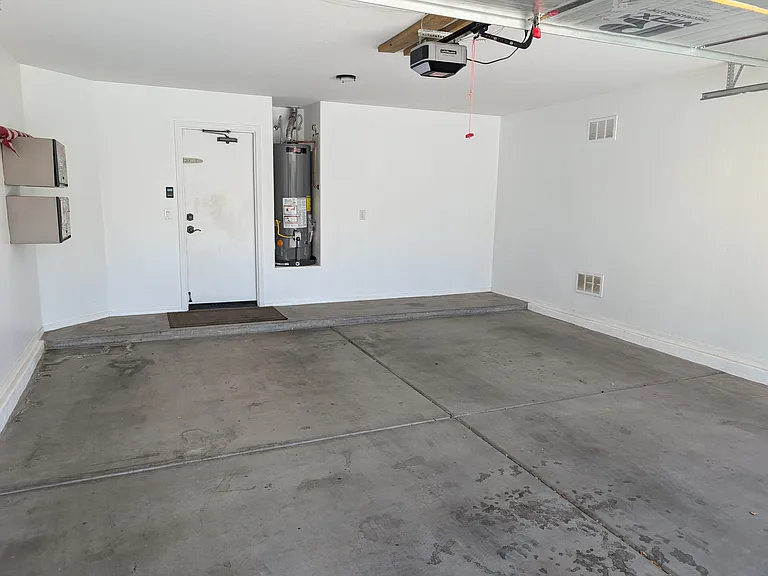 14216 W Larkspur Dr — Photo 28