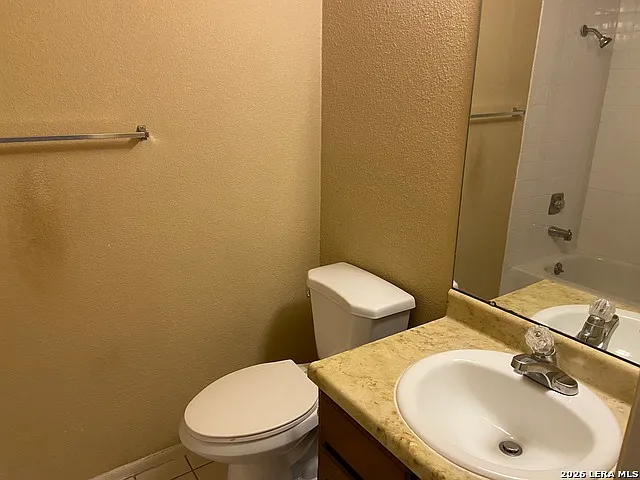 2306 Frontier Trl — Photo 14