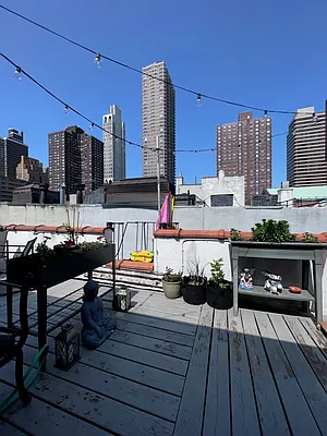 Rented by City Connections Realty | media 25