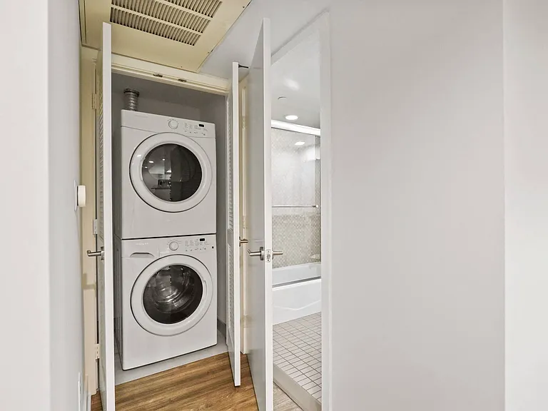 In-Suite Washer & Dryer