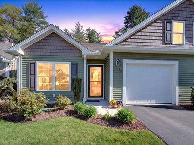 26 Rivers Edge Dr, Coventry, RI, 02816