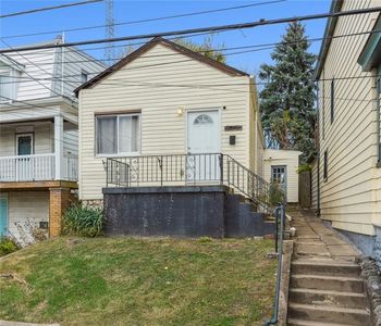 725-726 McLain St, Pittsburgh, PA, 15210