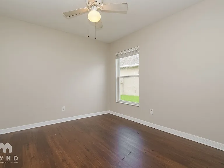 32031 Teague Way — Photo 12