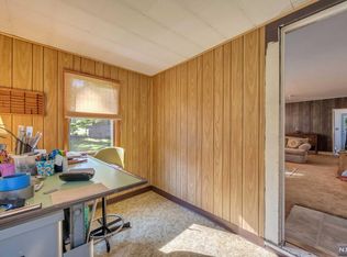 21 Cooper Rd, Oak Ridge, NJ 07438