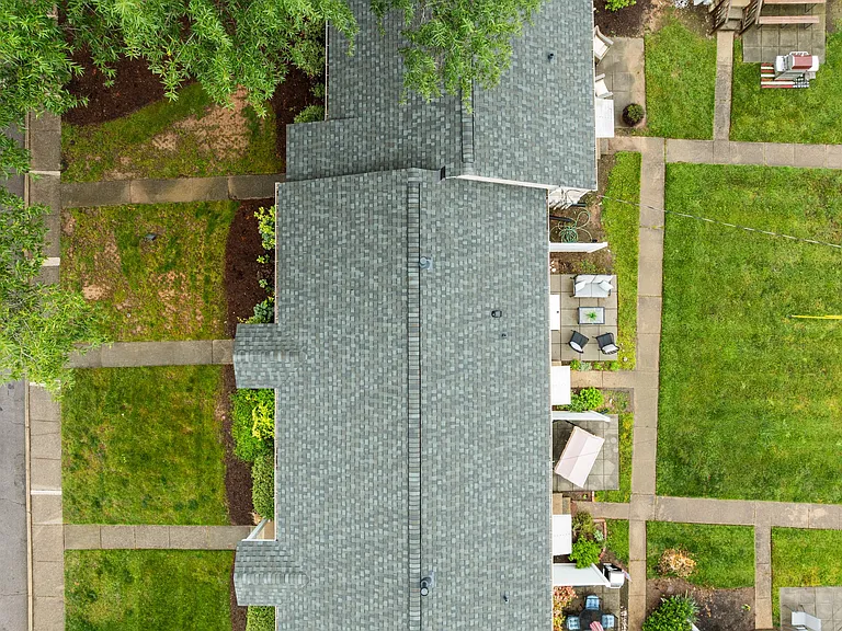 2331 Bernard St #A — Photo 24