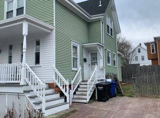 3 Hall Ave #H, Newport, RI 02840