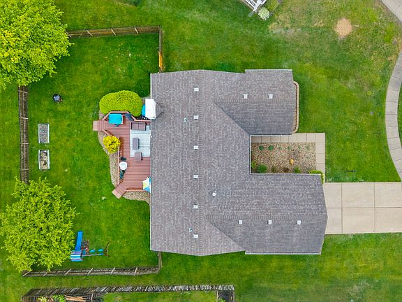 2nd image of 5519 Black Cherry Cir