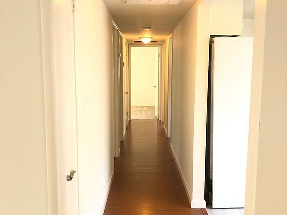 4th image of 1028 Nottingham Pl