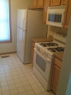 1st image of 2943 Queen Ave N