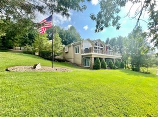313 Country Ridge Dr, Camdenton, MO 65020
