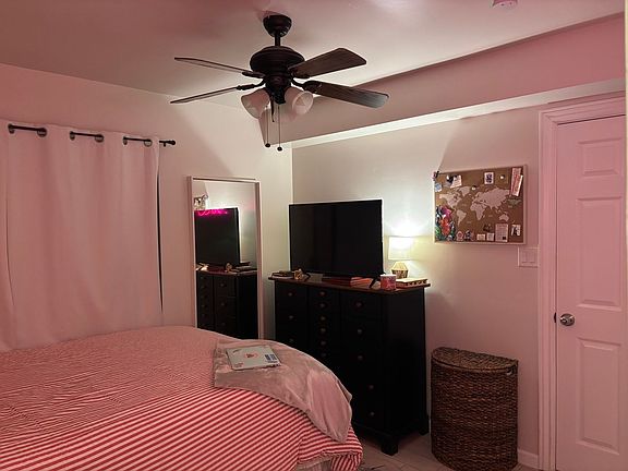 4th image of 3200 S Litzler Dr APT 1-101