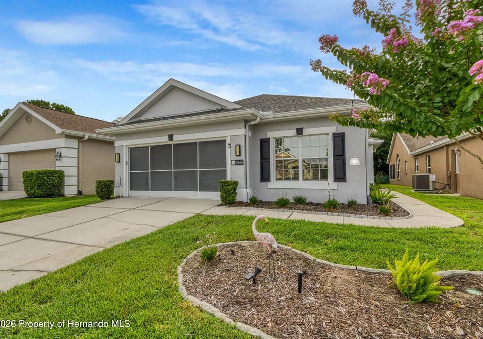 Amazing Opportunity In Desirable Silverthorn — Photo 1