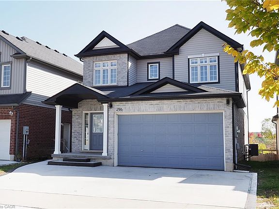 3rd image of 296 Countrystone Cres