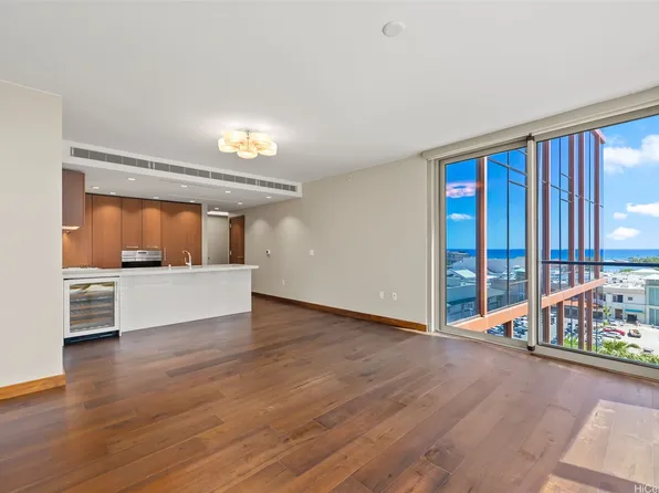 1555 Kapiolani Blvd APT 1109, Honolulu, HI 96814