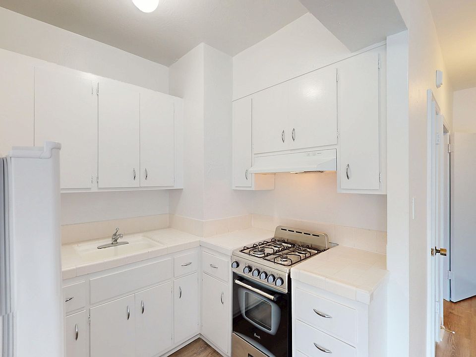1st image of 812 Eddy St #204