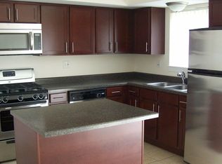 1706 E Hintz Rd, Arlington Heights, IL 60004