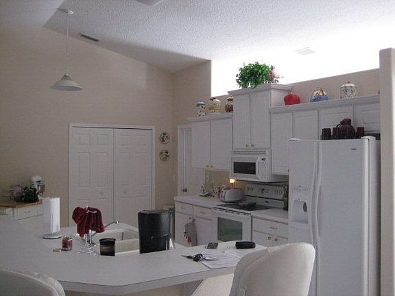 2nd image of 116 Bud Hollow Dr