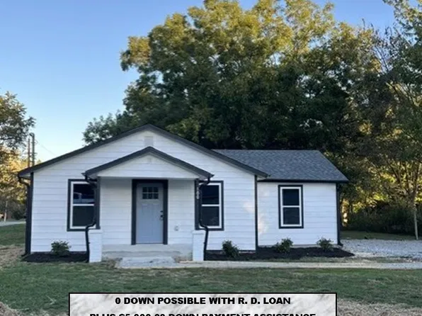 100 Quincy Ave, Lincoln, AR 72744