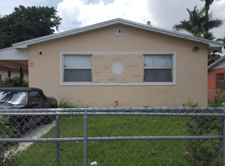 252 NW 82nd Ter, Miami, FL 33150