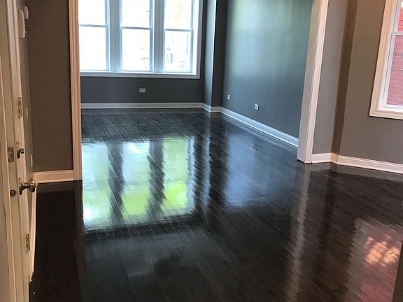 5th image of 2324 S Lawndale Ave