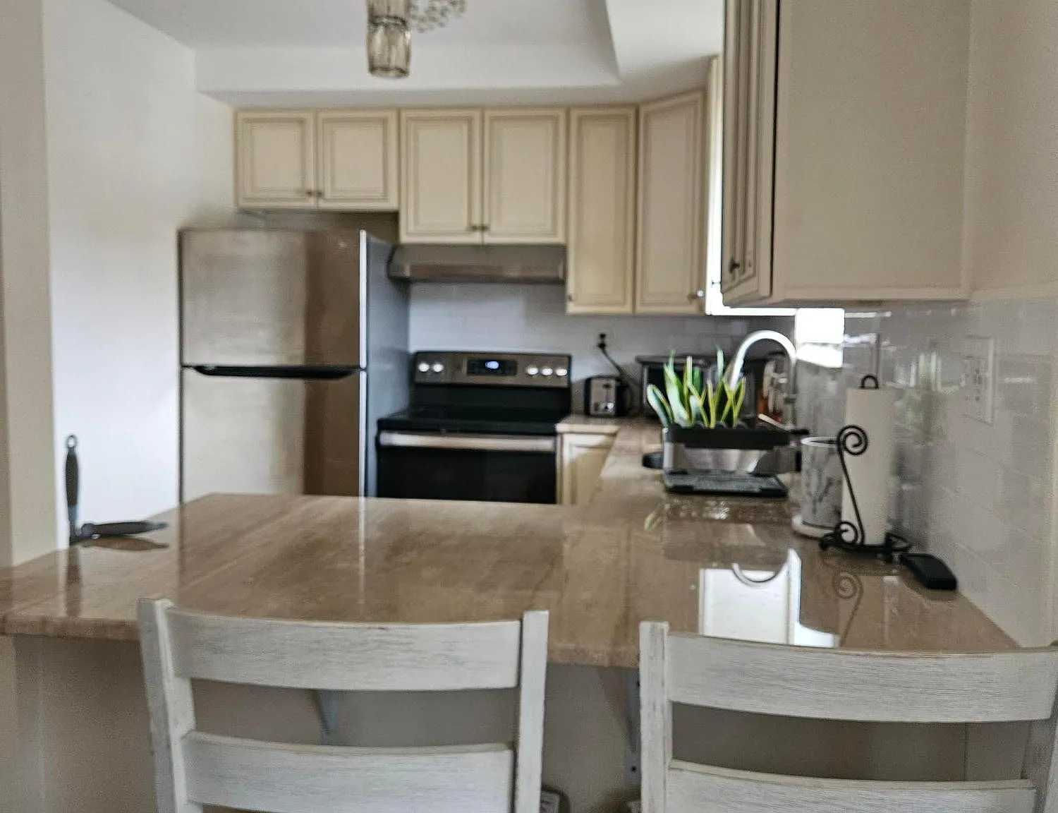 1 bed, 840 sqft, $2,000 — Photo 4