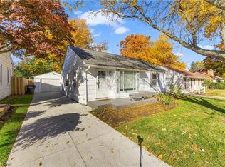 1116 Worton Blvd, Mayfield Heights, OH 44124