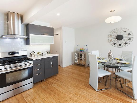 4th image of 189 College Ave Unit 1